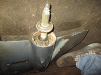 Load image into Gallery viewer, Yamaha 115hp 4 Stroke outboard 20" Shaft Lower Unit
