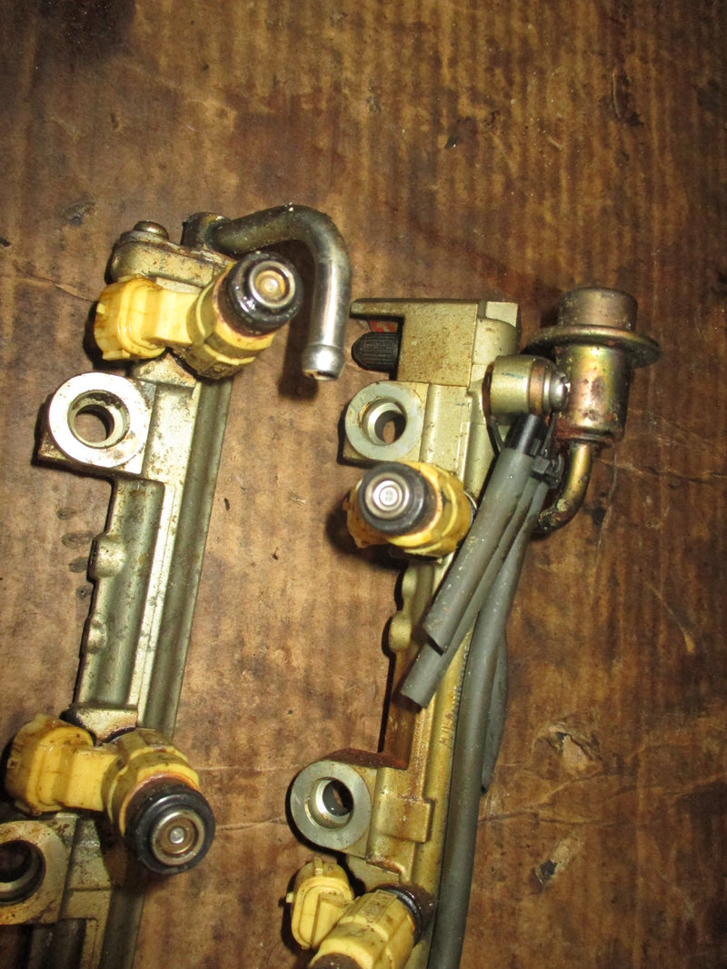 Yamaha 225hp 4 stroke outboard fuel rail and injector set (69J-13170-00)