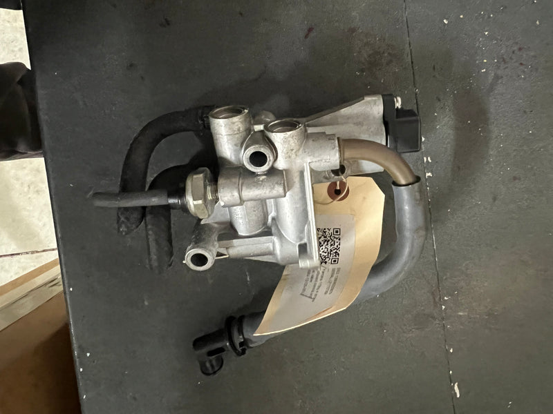 Yamaha 115hp 4 stroke outboard control unit with map sensor 68V-82380