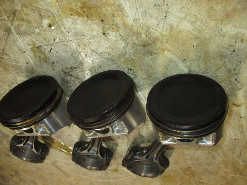Suzuki DF115 115hp outboard piston and rod set of 3 (12111-90J01)