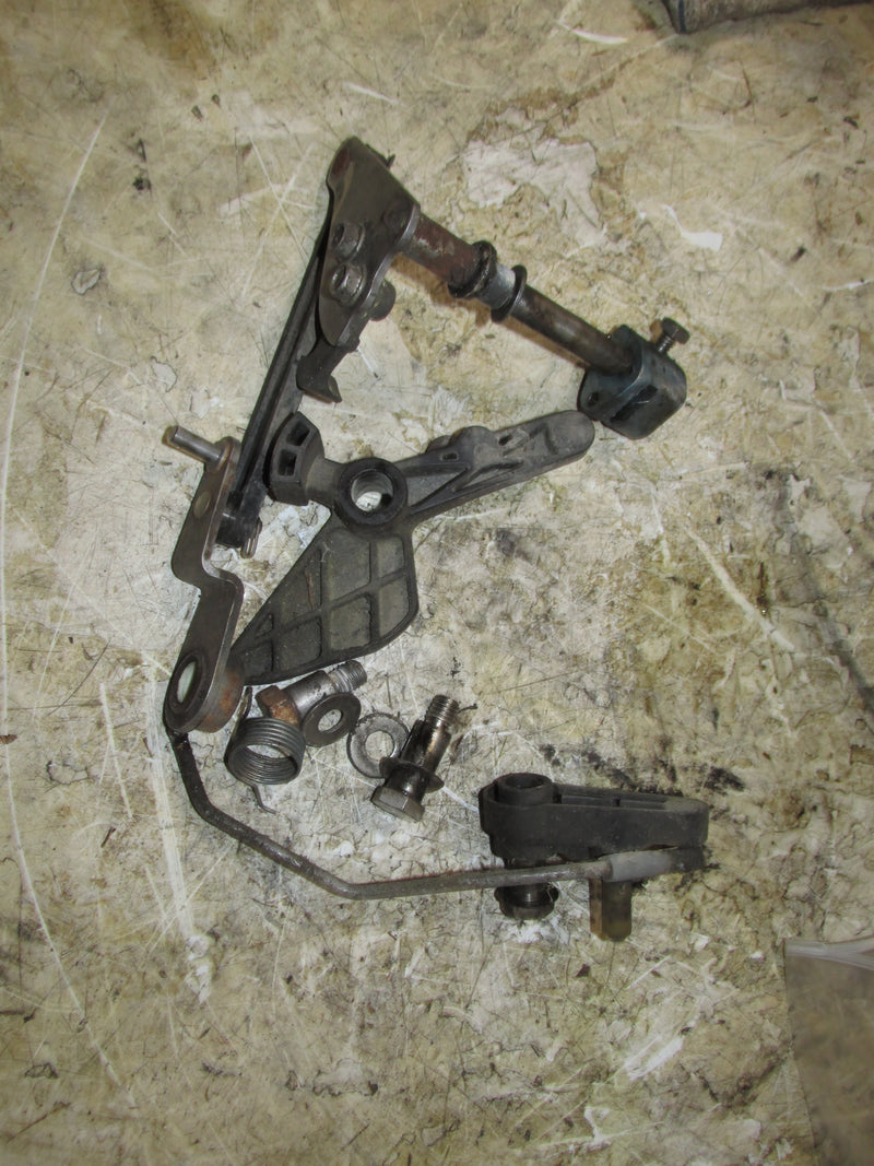 Evinrude Etec 60hp 2 Stroke Outboard Throttle / Shift Bracket Set (5005238)