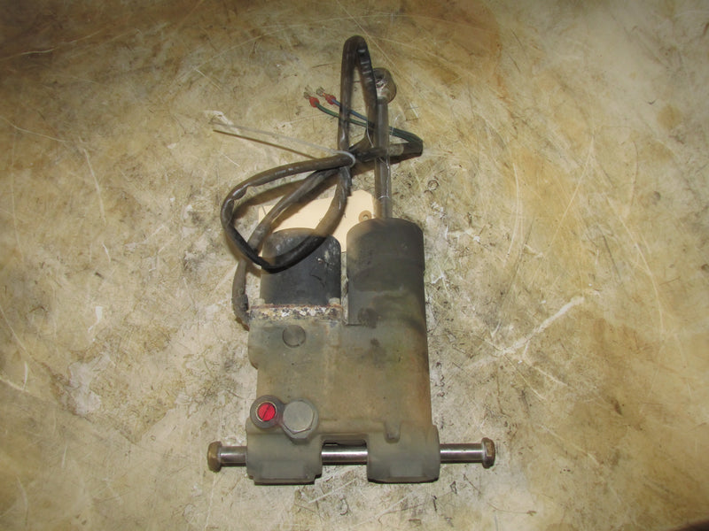 Evinrude Etec 60hp 2 Stroke Outboard Tilt Trim Unit (5005441)