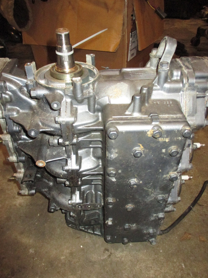 Yamaha 85hp 2 stroke outboard crankcase powerhead 688-04
