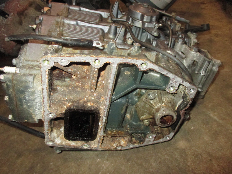 Yamaha 85hp 2 stroke outboard crankcase powerhead 688-04