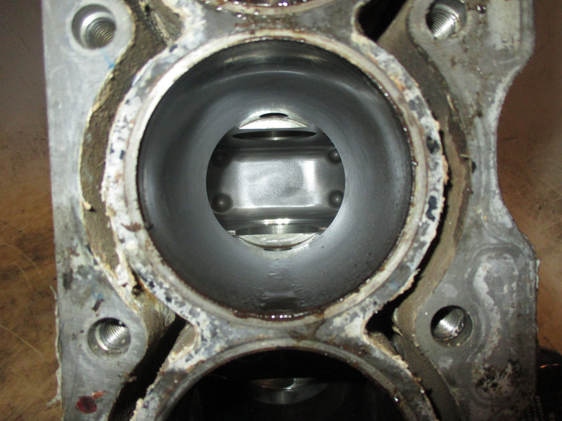 Suzuki DF70 70hp 4 Stroke Outboard Crankcase Block