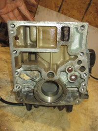 Load image into Gallery viewer, Suzuki DF70 70hp 4 Stroke Outboard Crankcase Block
