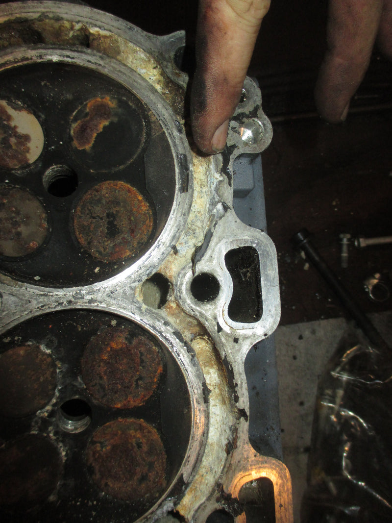 Yamaha 115hp 4 Stroke outboard Cylinder Head