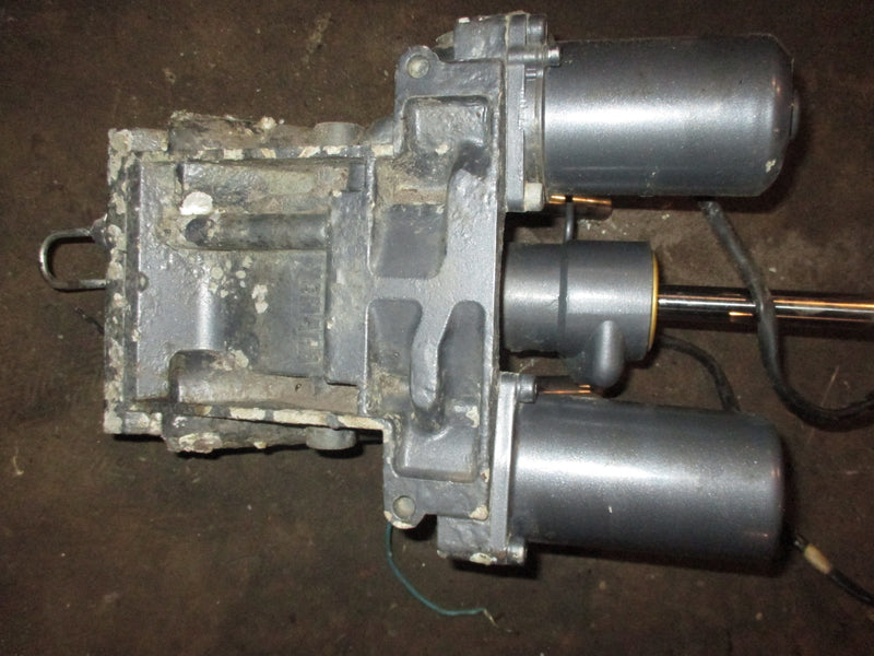 Yamaha 225hp 4 stroke outboard tilt trim unit