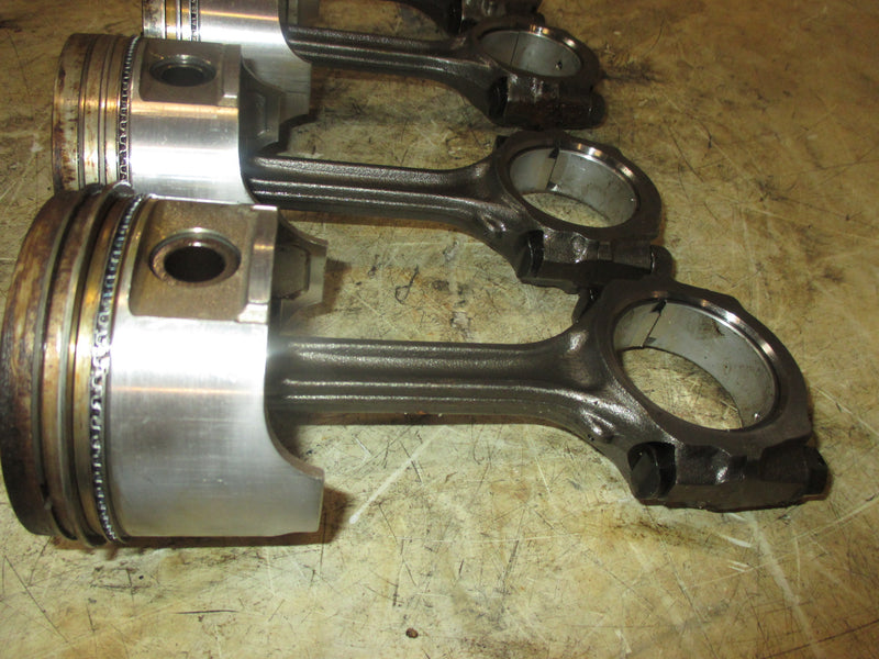 Suzuki DF70 70hp 4 Stroke Outboard Piston and Rod Set of 4 (12111-99E01)