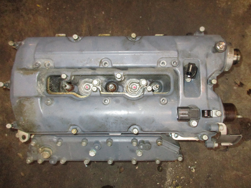 Yamaha 250hp 3.3L 4 stroke outboard port cylinder head PARTS ONLY (6P2-01)