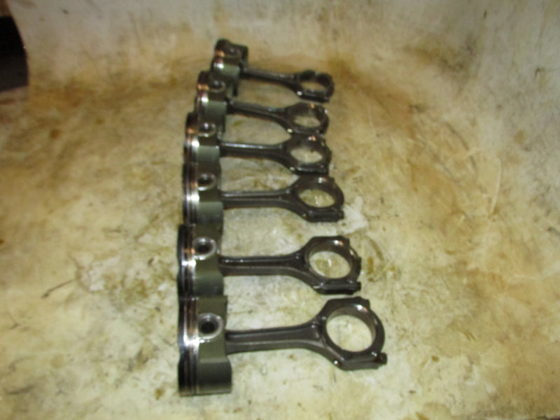 Yamaha 300hp 4.2L 4 Stroke Outboard Piston and Rod Set of 6 (6CE-00)
