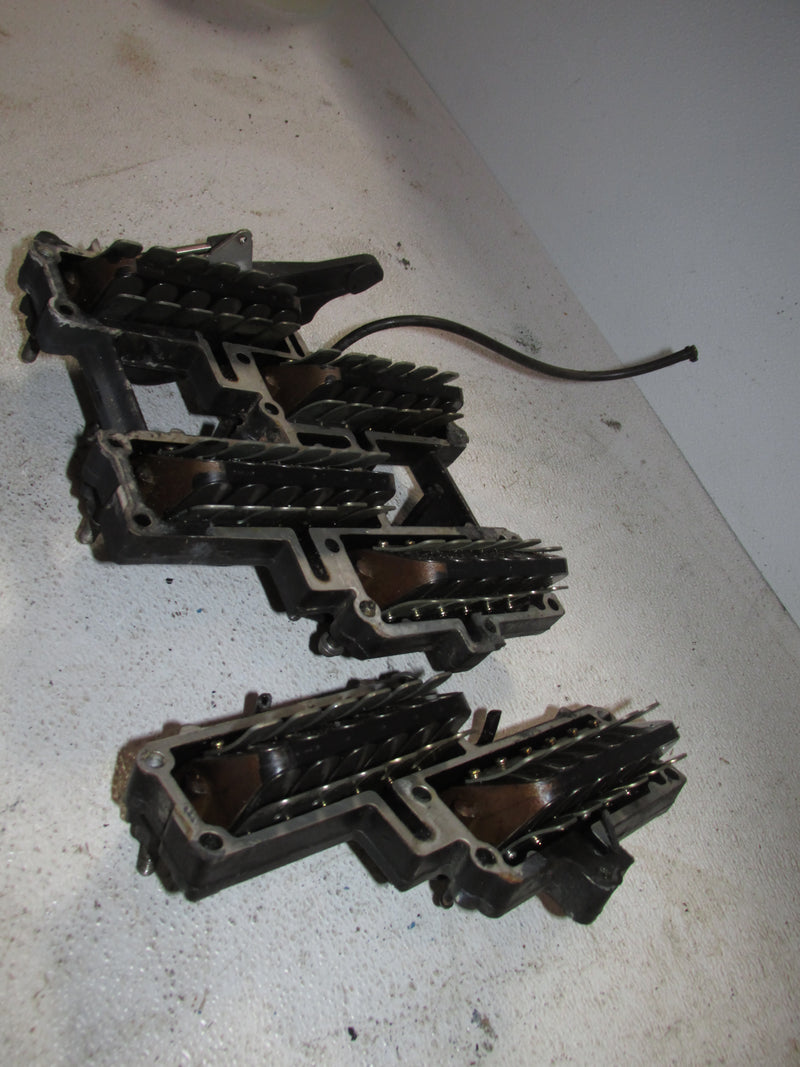 Evinrude Ficht 200hp 2 Stroke Outboard Intake Manifold and Reeds (346157/347256)