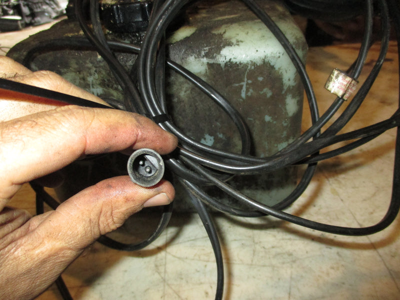 Johnson / Evinrude Outboard OMC Single hose remote oil tank #52