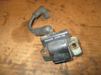 Load image into Gallery viewer, Evinrude 70hp 2 stroke outboard ignition coil (582508)
