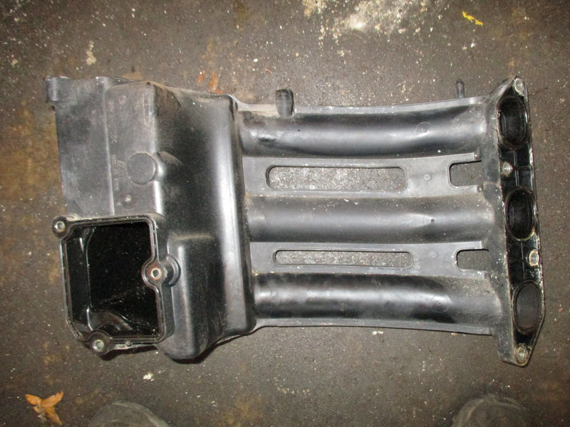 Yamaha 250hp 3.3L 4 stroke outboard starboard intake manifold (6P2-13641-00-00)