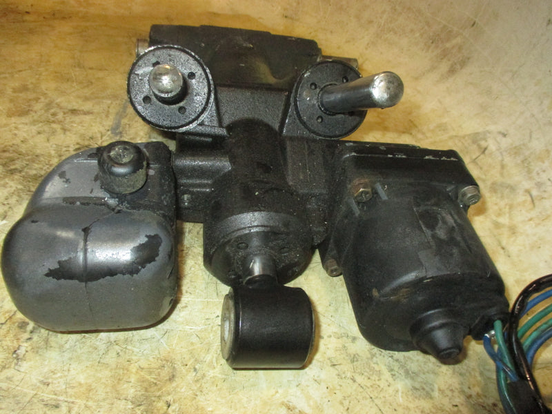 Suzuki DF70 70hp 4 Stroke Outboard Tilt Trim Unit Aftermarket API Motor