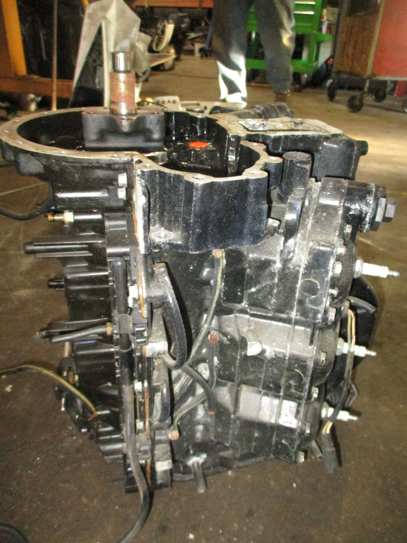 Johnson 150hp Ocean Runner outboard crankcase powerhead