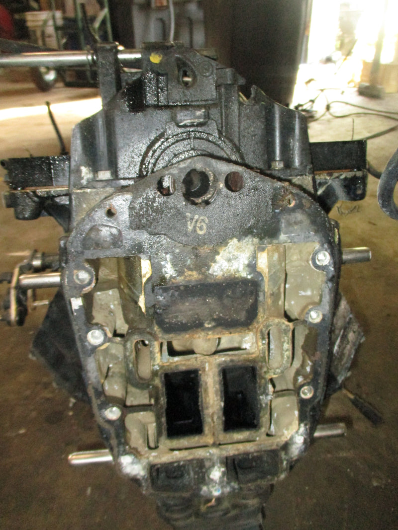 Johnson 150hp Ocean Runner outboard crankcase powerhead