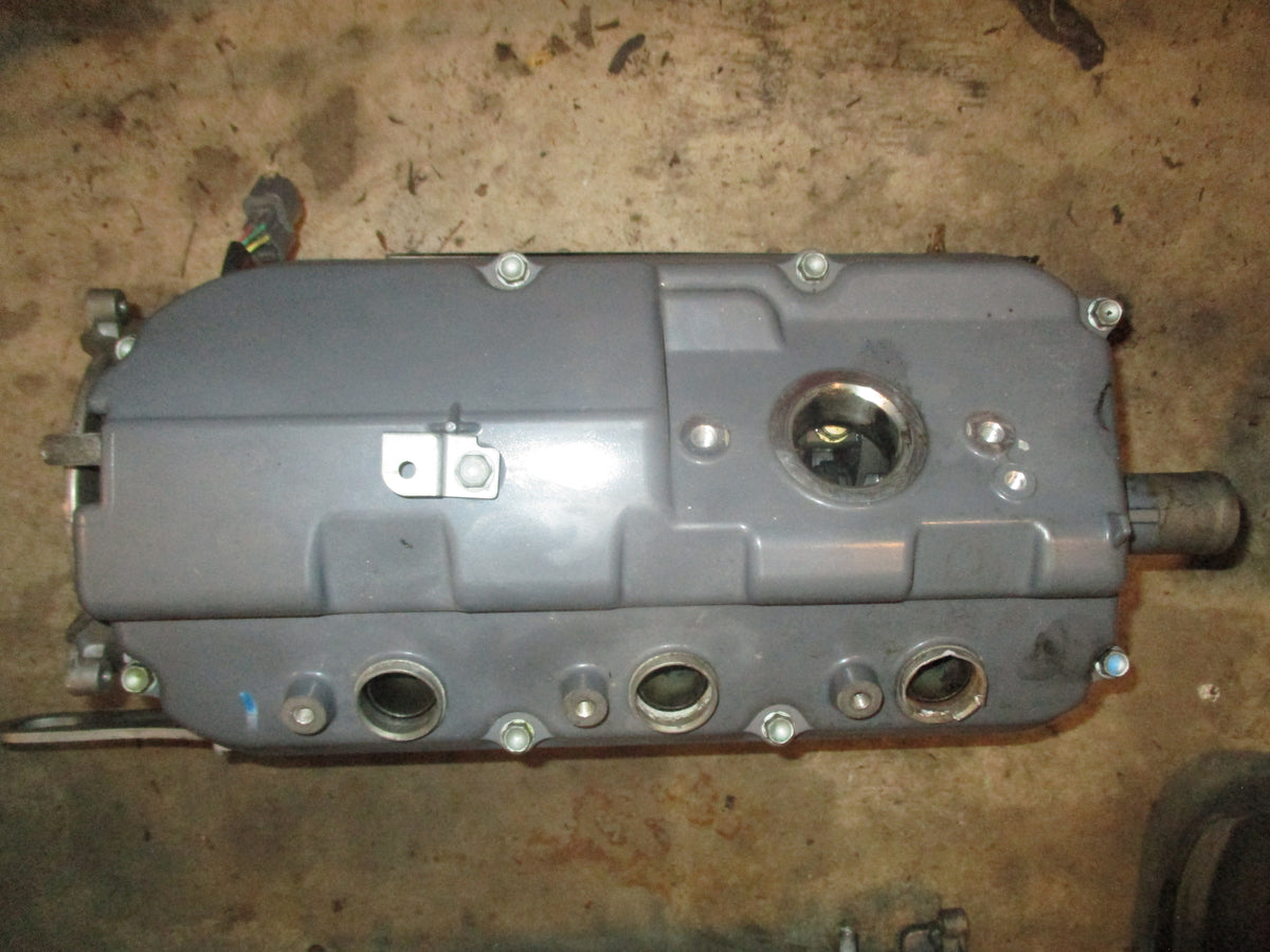 Honda BF225A 225hp 4 stroke outboard port cylinder head