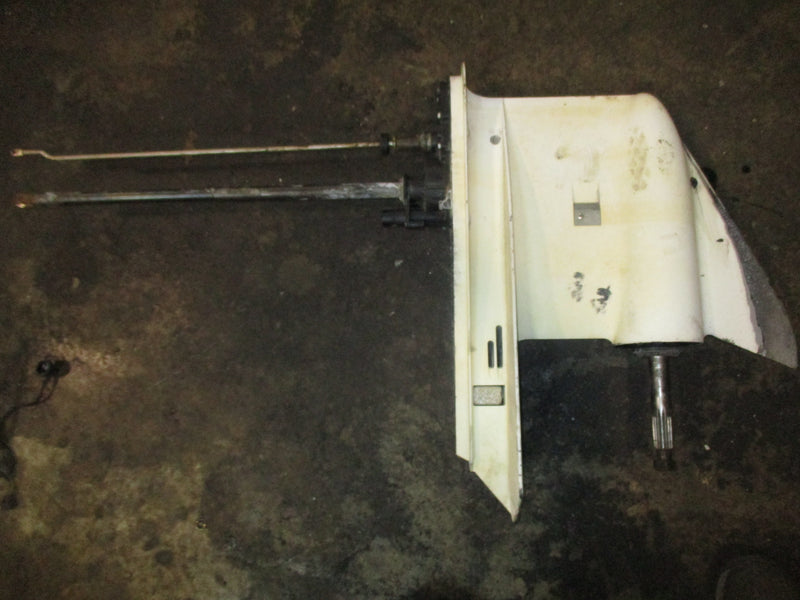Johnson 140hp 2 stroke outboard 25" shaft lower unit
