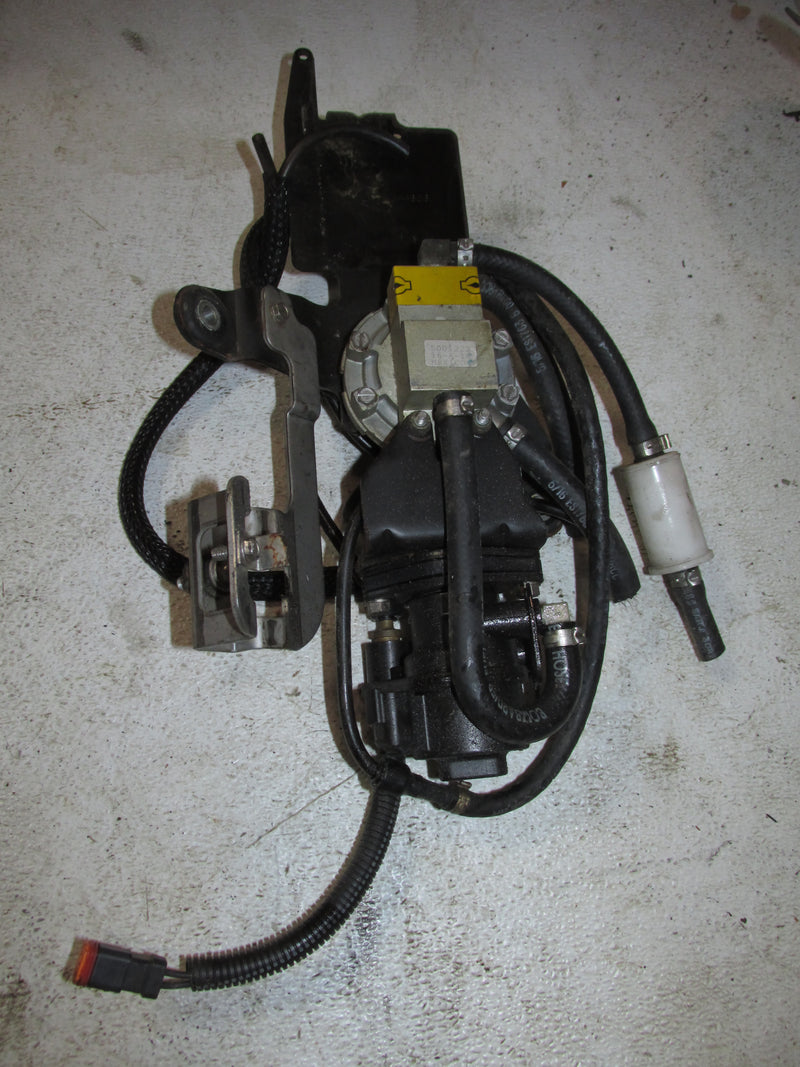 Evinrude Ficht 200hp 2 Stroke Outboard Oil Injector/Pump (5004920)