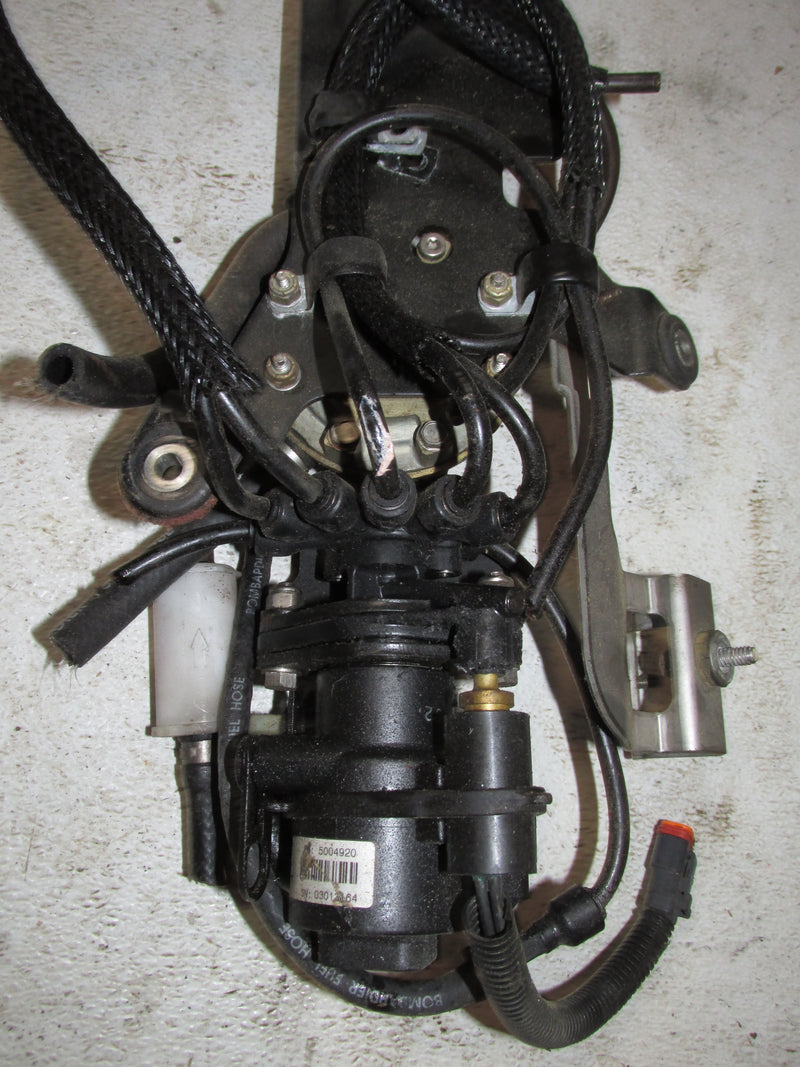Evinrude Ficht 200hp 2 Stroke Outboard Oil Injector/Pump (5004920)