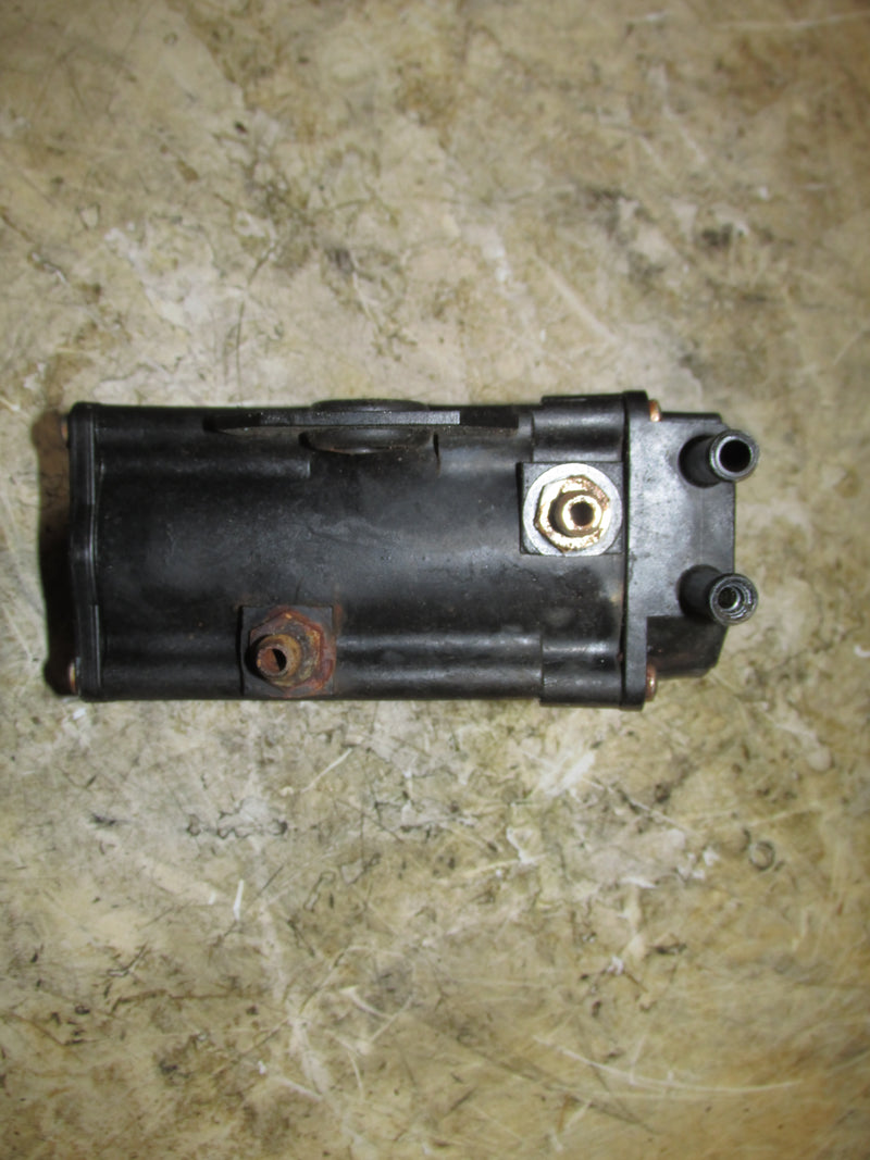 Evinrude Etec 90hp 2 Stroke Outboard Vapor Separator Canister (5006085)