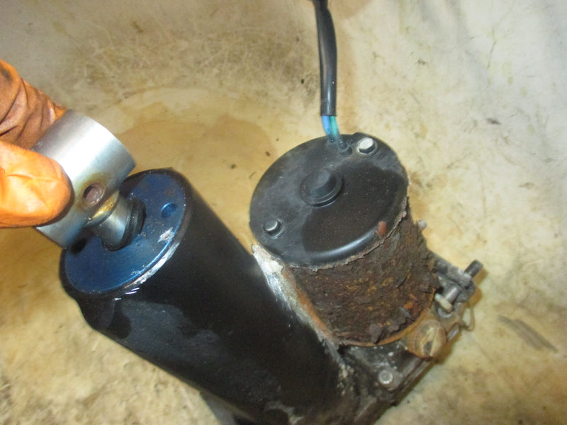 Mercury 40hp 4 stroke outboard tilt trim unit