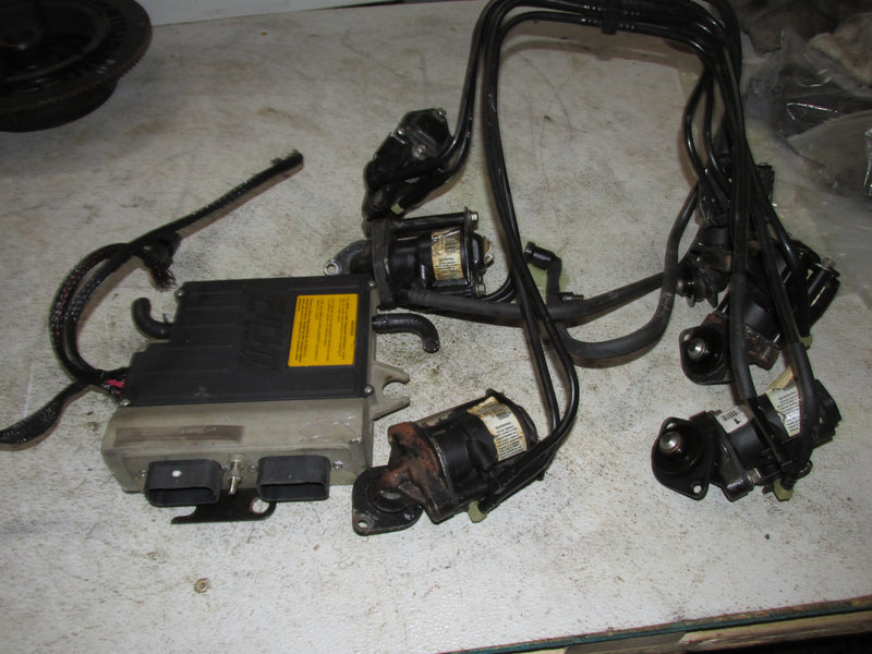 Evinrude Ficht 200hp 2 Stroke Outboard ECU and Injector Set (586484H)