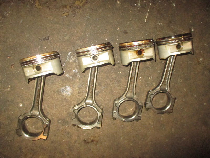 Yamaha 80hp 4 Stroke outboard Piston and Rod Set of 4 (67F-00)