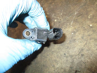 Load image into Gallery viewer, Yamaha 200hp 4 cyl 4 stroke outboard cam position sensor (6P2-85896-00-00)
