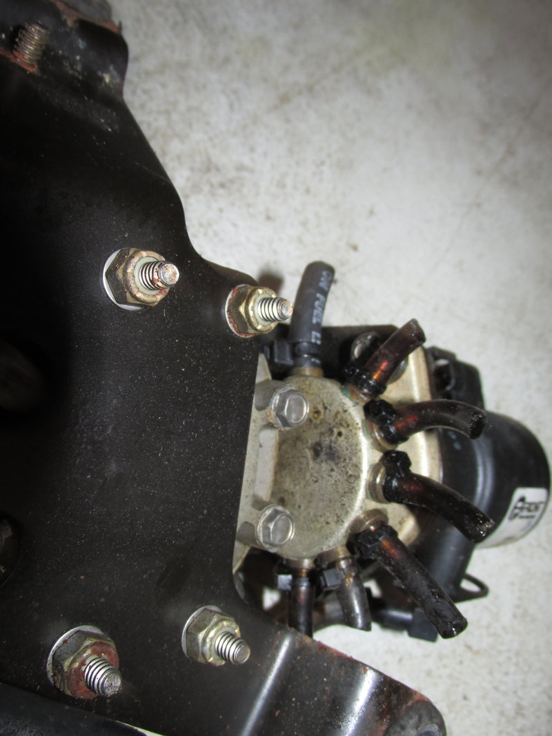 Evinrude Ficht 200hp 2 Stroke Outboard Oil Injector (439780)