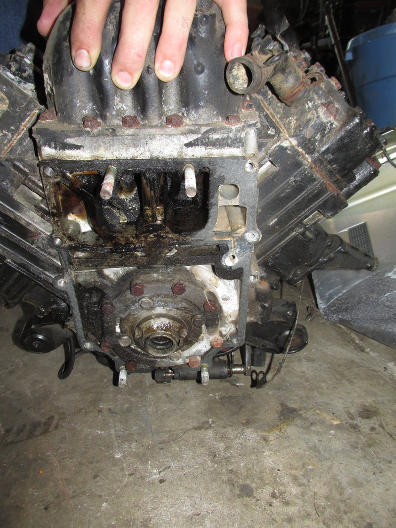 Evinrude 115hp 2 Stroke Outboard Crankcase Powerhead