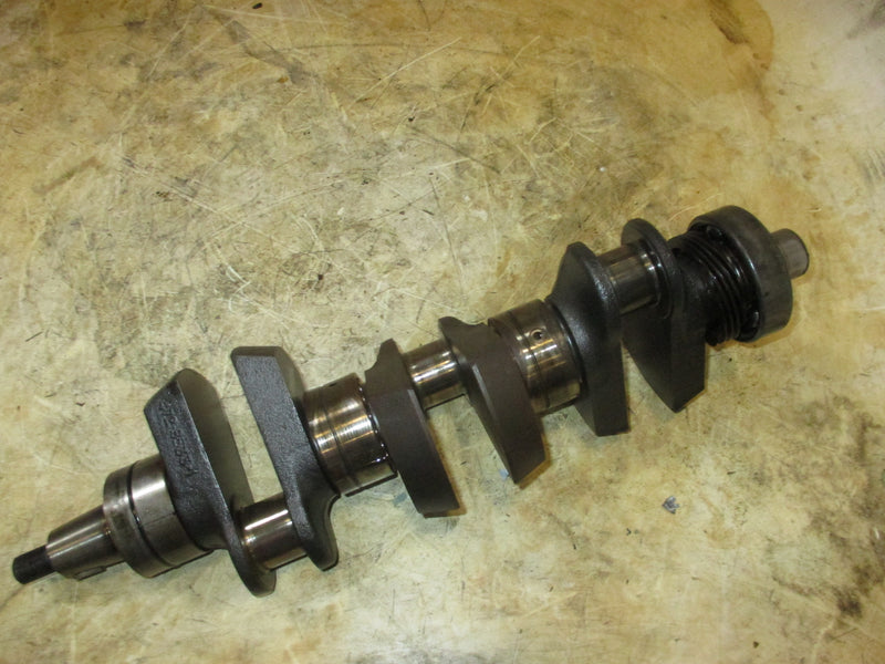 Mercury mariner 75hp 2 stroke outboard crankshaft (472-8533-1)