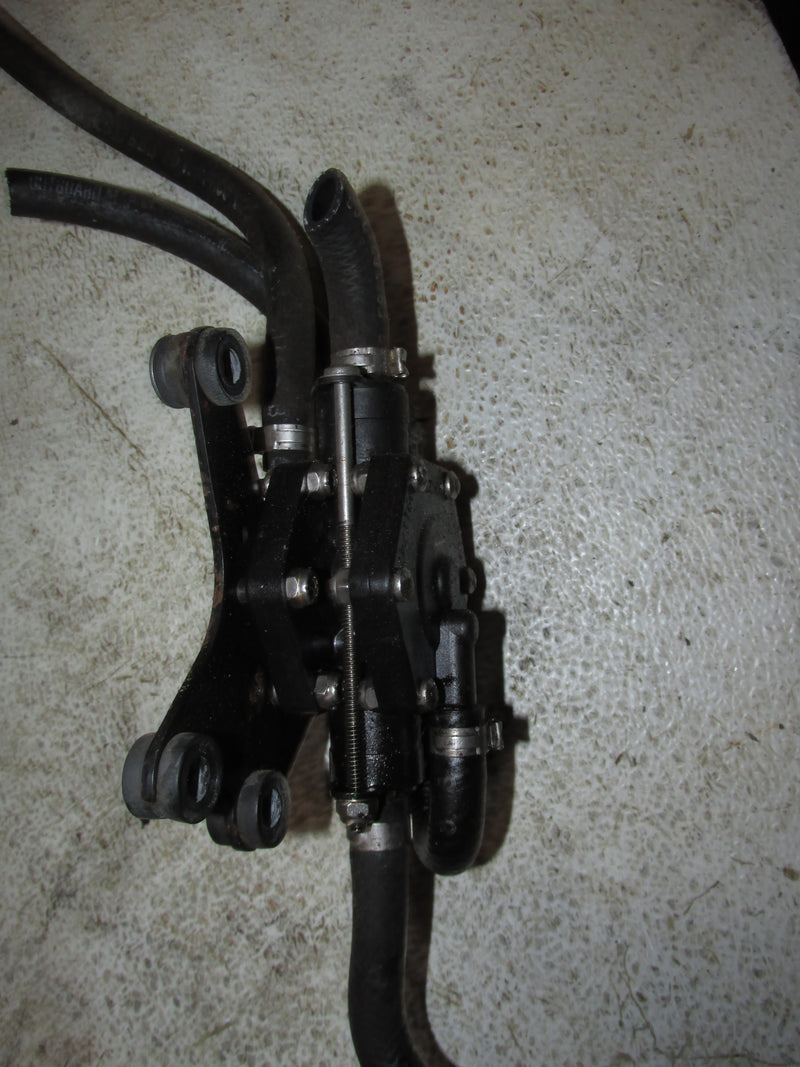 Evinrude Ficht 200hp 2 Stroke Outboard Fuel Lift Pump (500085)