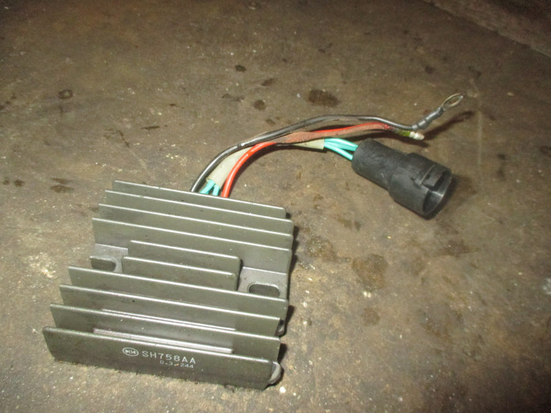 Yamaha 80hp 4 Stroke outboard Rectifier Regulator (67F-81960-10-00)