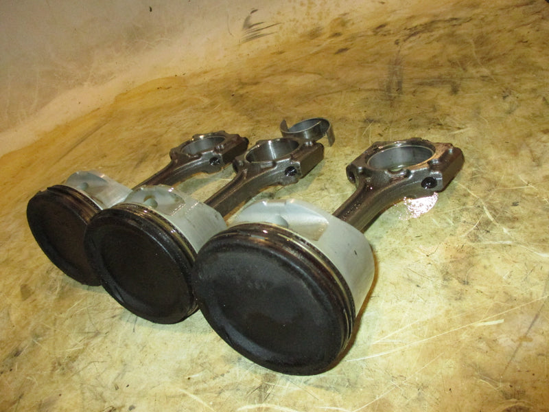 Yamaha 115hp 4 stroke outboard piston and rod set of 3 (68V-00)
