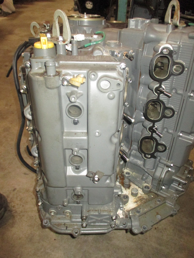 Suzuki DF225 225hp 4 stroke outboard crankcase powerhead