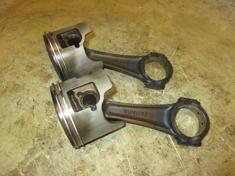 Yamaha 115hp 2 stroke outboard Port Piston and Rod Set of 2 (6L1-01)