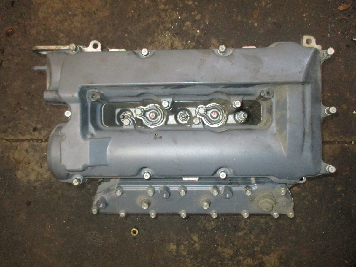 Yamaha 225hp 4 stroke outboard starboard cylinder head (69J-00)