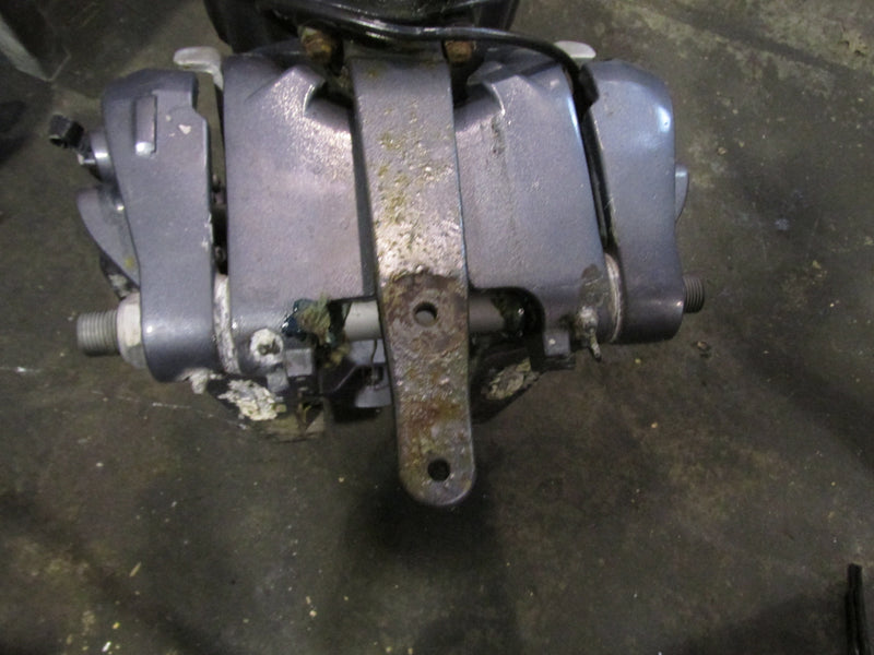 Yamaha 300hp 4.2L 4 Stroke Outboard 25" Midsection
