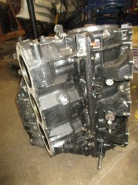 Load image into Gallery viewer, Johnson 200hp GT 2 stroke outboard crankcase block
