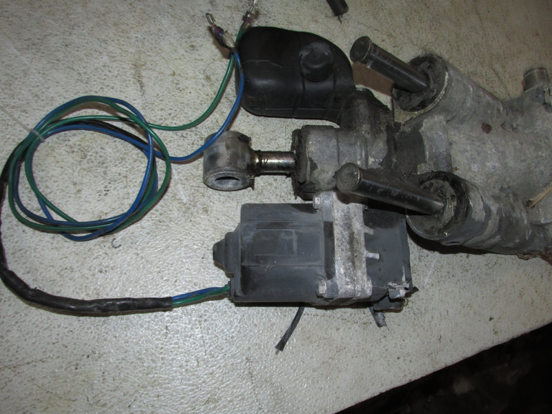 Evinrude Ficht 225hp 2 Stroke Outboard Tilt Trim Unit (5005115)