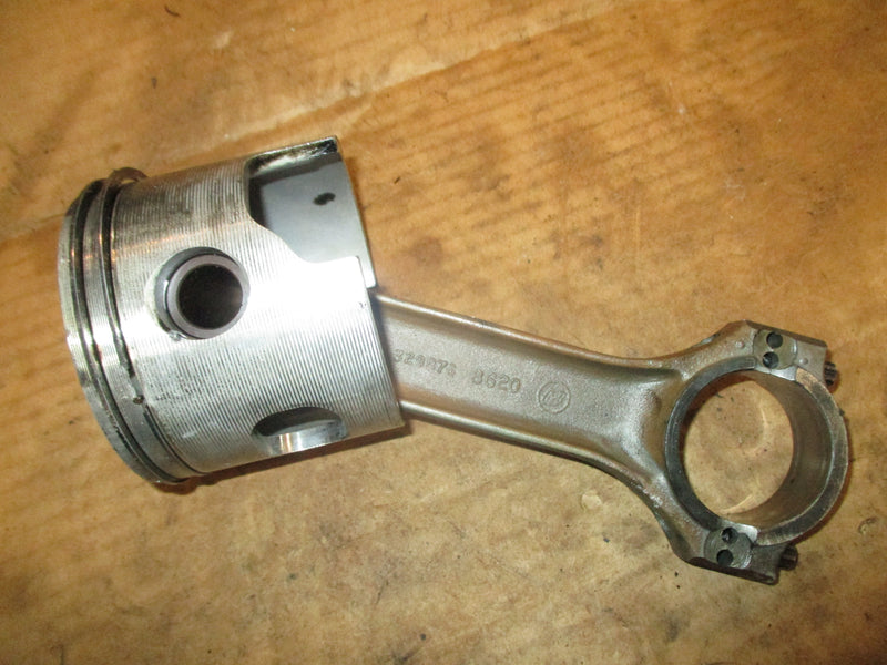 Johnson 200hp GT 2 stroke outboard port piston and rod