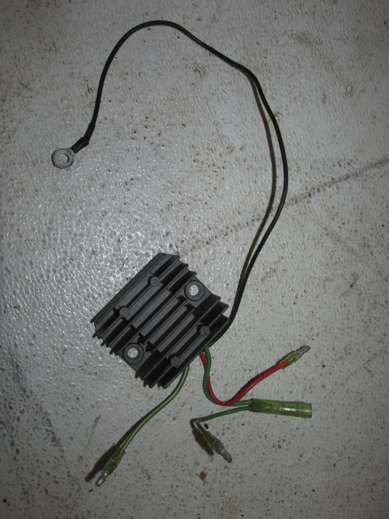 Yamaha 115hp 2 Stroke Outboard Rectifier Regulator (6H0-81960-00-00)