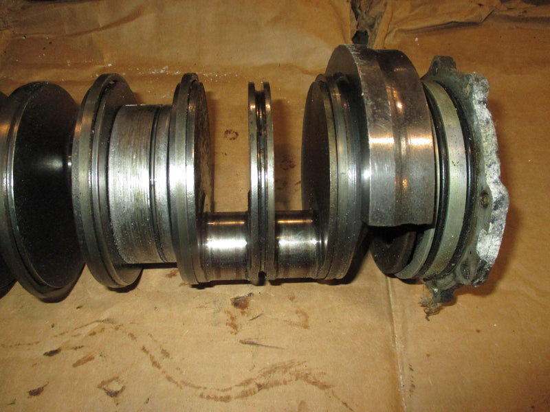 Johnson VRO 150hp 2 stroke outboard crankshaft (388306)