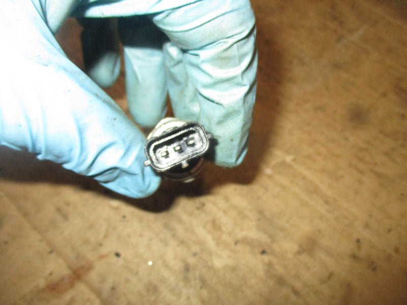 Yamaha 225hp 4 stroke outboard oil pressure sensor