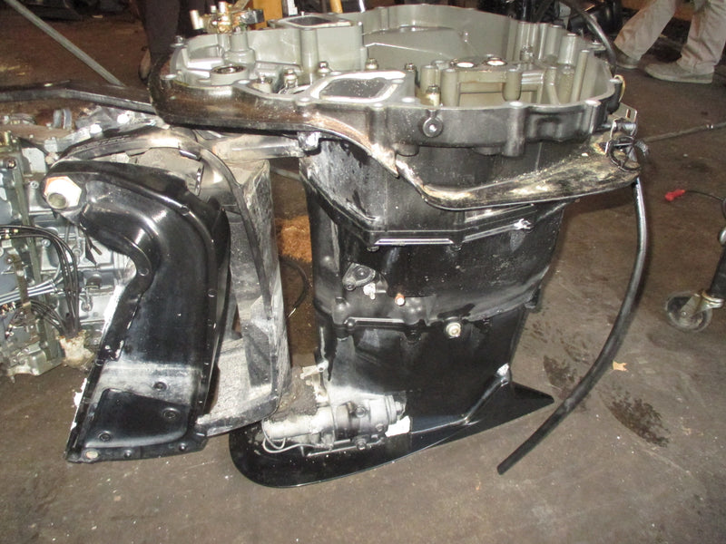 Suzuki DF225 225hp 4 stroke outboard 25 inch midsection
