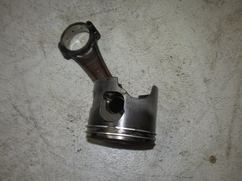 Yamaha HPDI 150hp 2 Stroke Outboard Port Piston and Rod (68F-01)