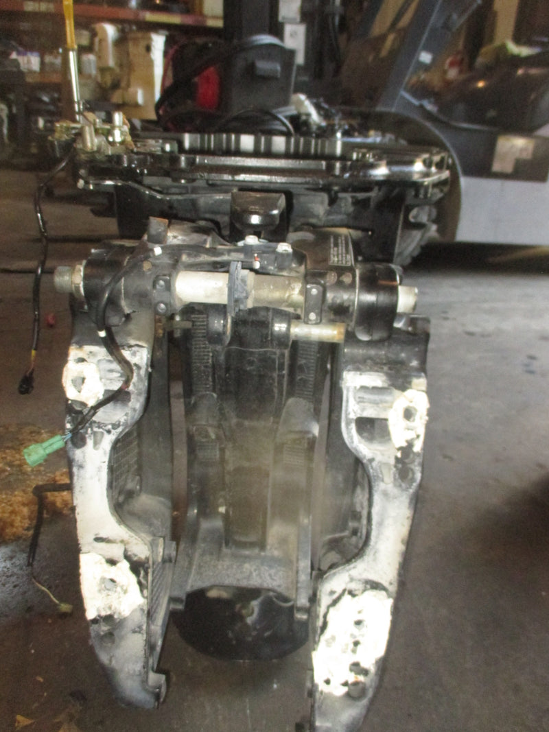 Suzuki DF225 225hp 4 stroke outboard 25 inch midsection